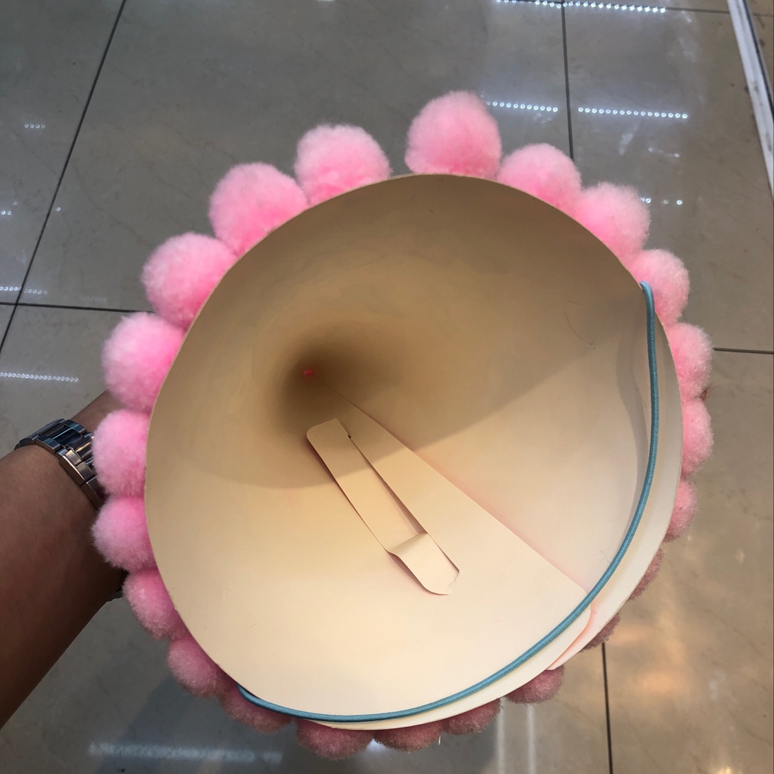 24Cm birthday pom-pom cap, 600mm per piece, mixed in 5 colors details Picture