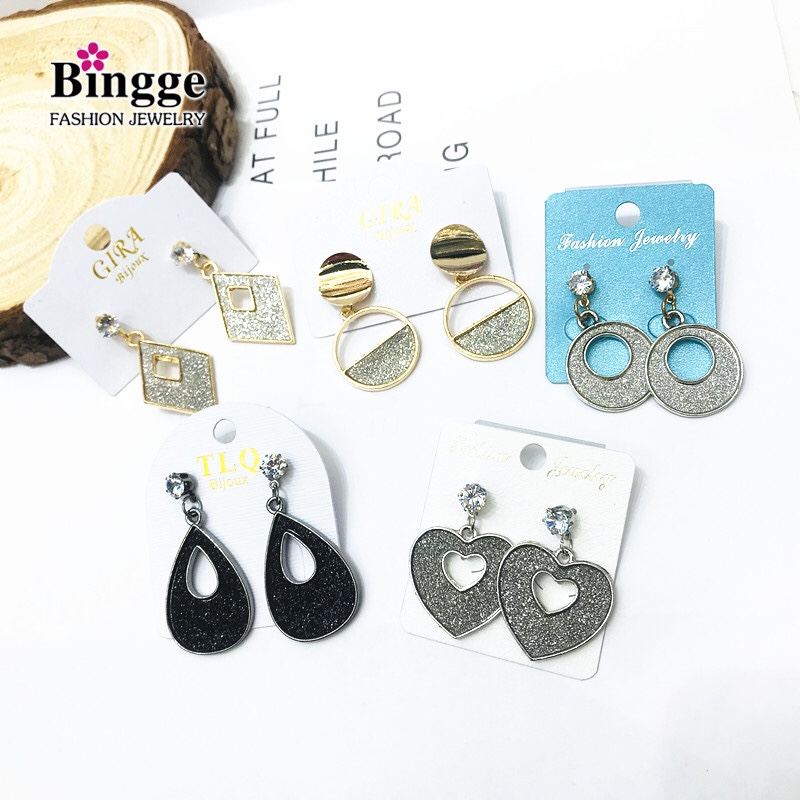 Korean-style cool and simple wind alloy with diamond earrings, earring, earring, earring, earring, earring, earring, earring, earring, earring, earring thumbnail