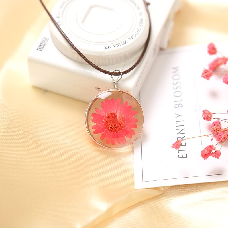 Chrysanthemum pendant thumbnail