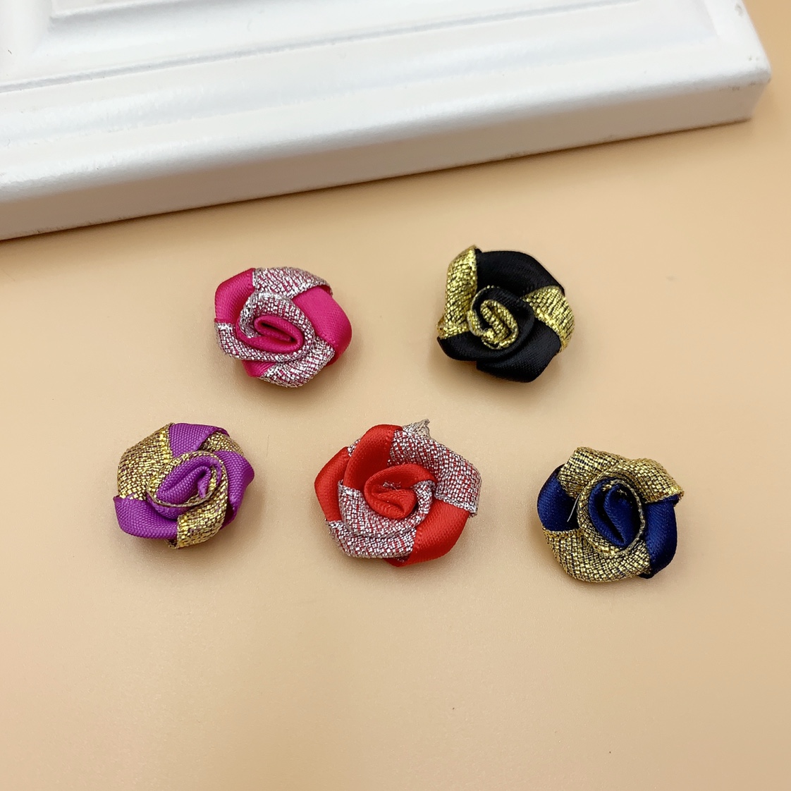 Dacron chrysalis two-color backhand rose thumbnail