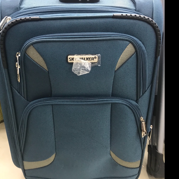 615-4 4pcs4 wheels luggage set图