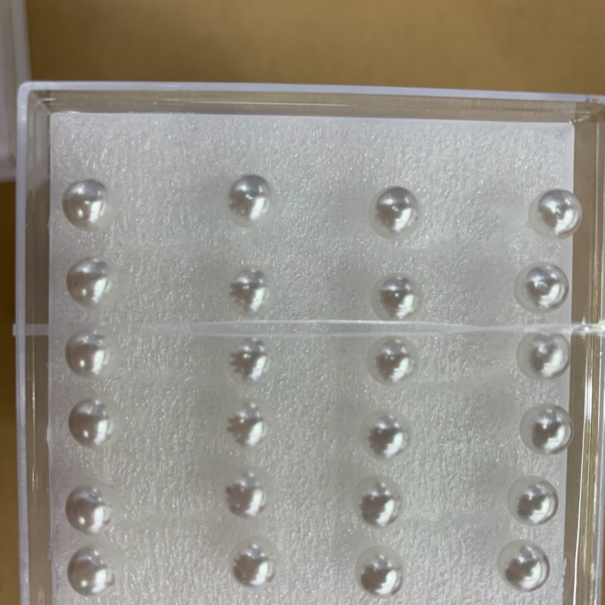 珍珠耳钉
