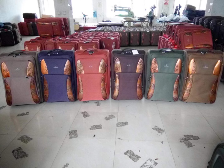 621-4 4pcs 2wheels luggage set