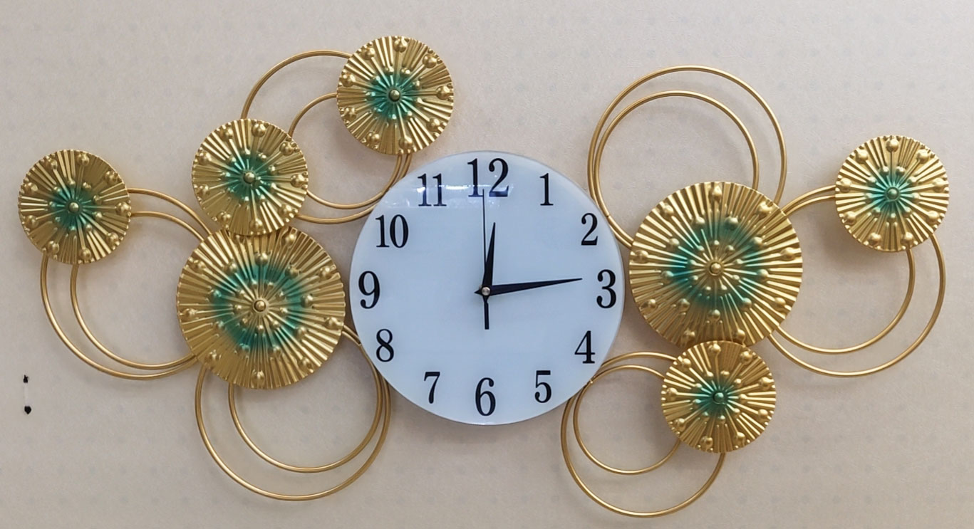 厂家直销简约铁艺中东创意挂镜挂钟