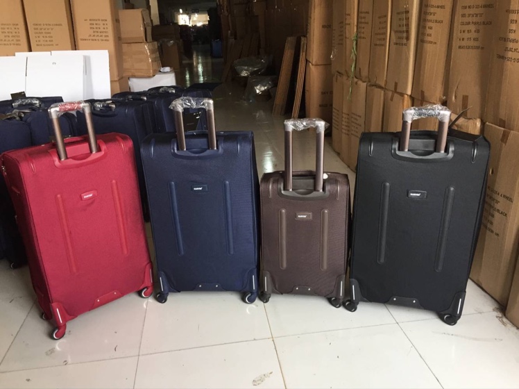 505-4 nylon material high quality 4pcs 4 wheels luggage set细节图