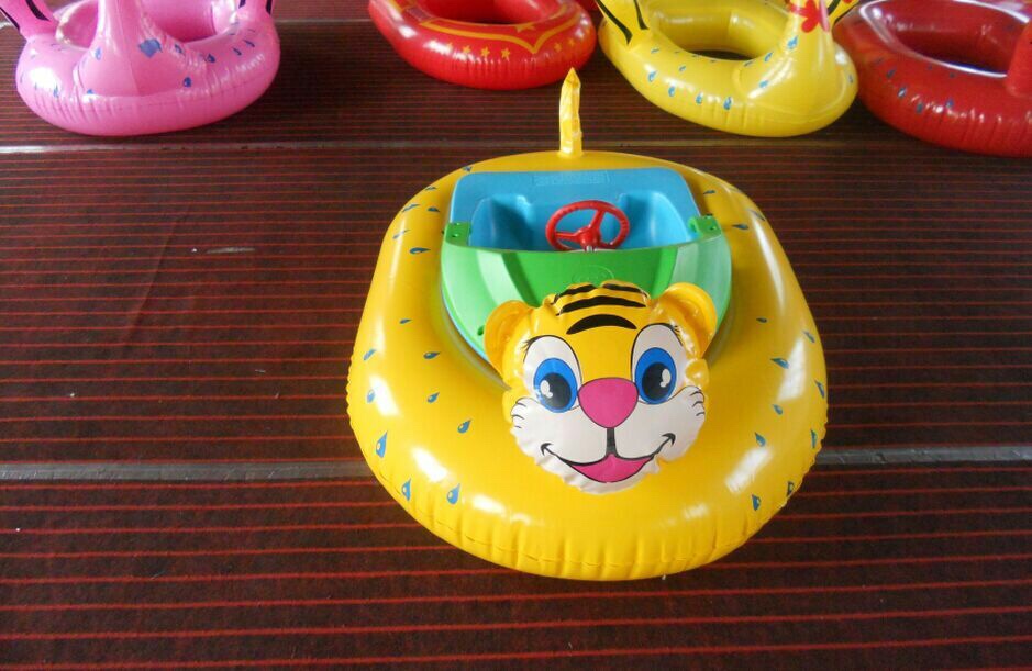 Wholesale Of Water Bumper Boats, Hand-Cranked Boats And Drifting Boats Item Picture