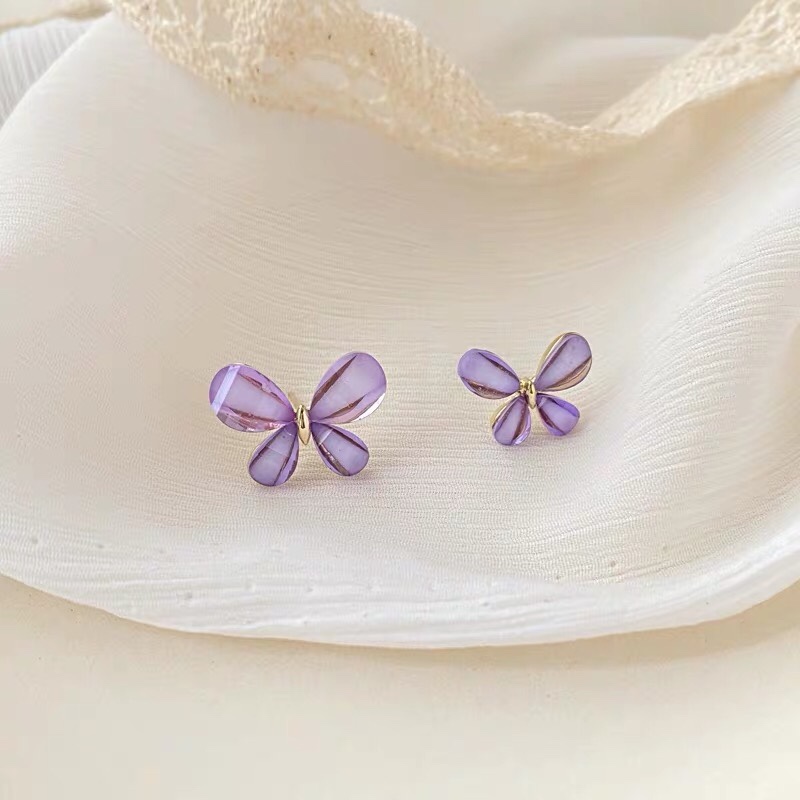 Japanese and Korean fashion trend with color AB earrings thumbnail