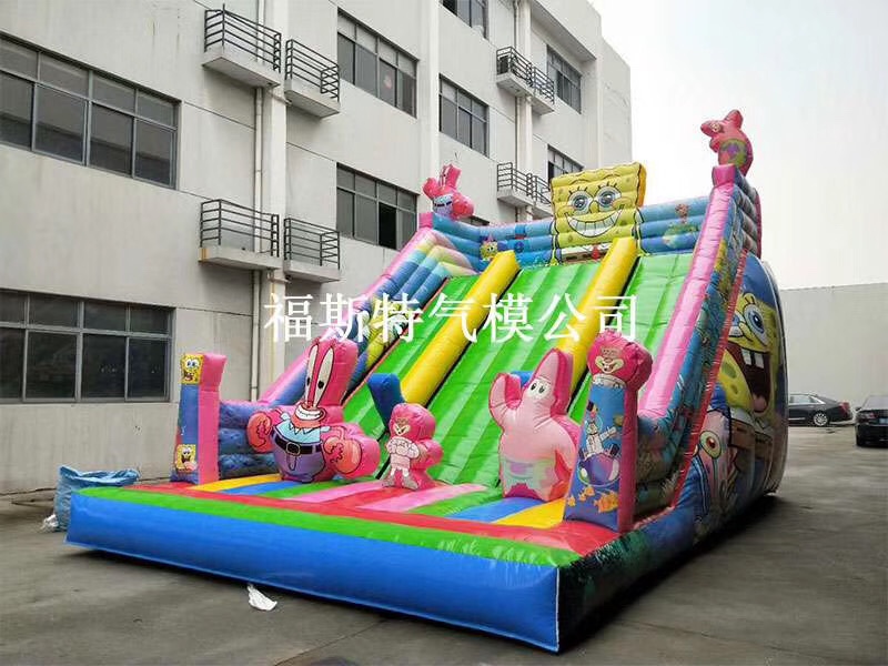 厂家直销充气城堡、淘气堡，充气跳床，充气大型游泳池产品图