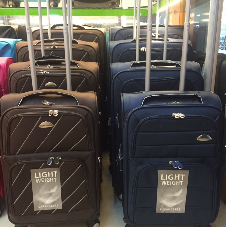 614-4 nylon material 4pcs 4 wheels luggage set