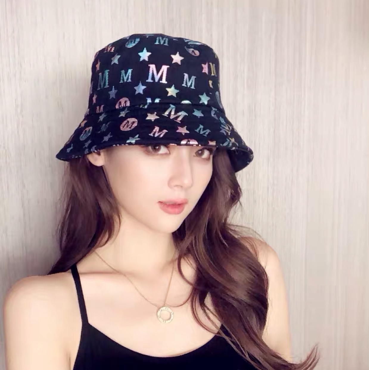 Hongxiang Hat Industry Trading House