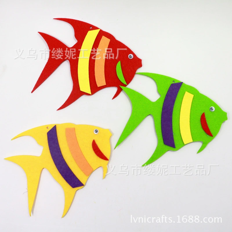 Non-woven fabric felt fabric is used to decorate the walls of the kindergarten classroom with 3D stereoscopic color double-sided striped fish detail image 3