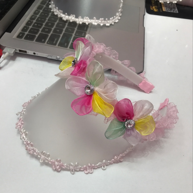 女童发箍式空顶帽 蕾丝太阳帽 彩色5办花亮钻遮阳帽夏帽批发细节图