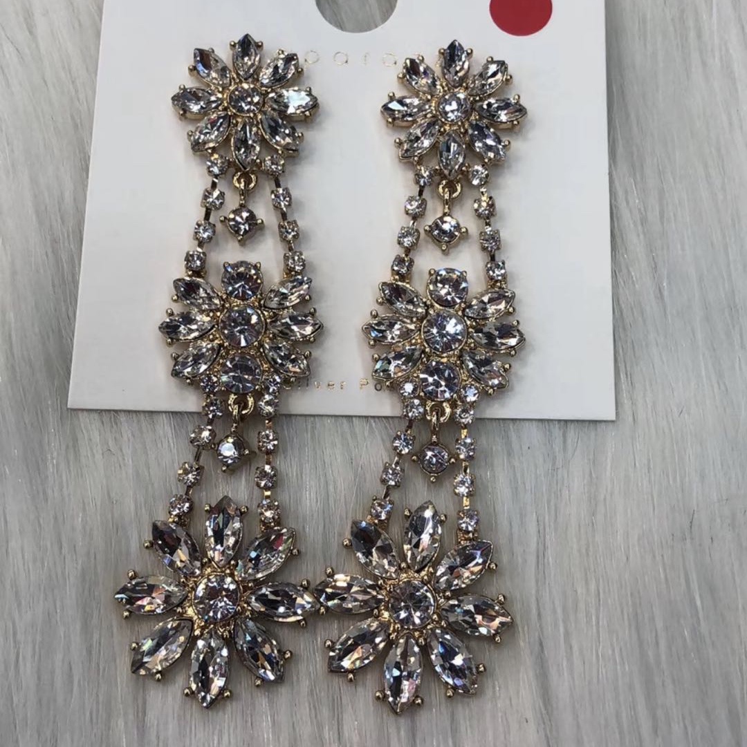 Exquisite rhinestone three-ply flower alloy earrings thumbnail