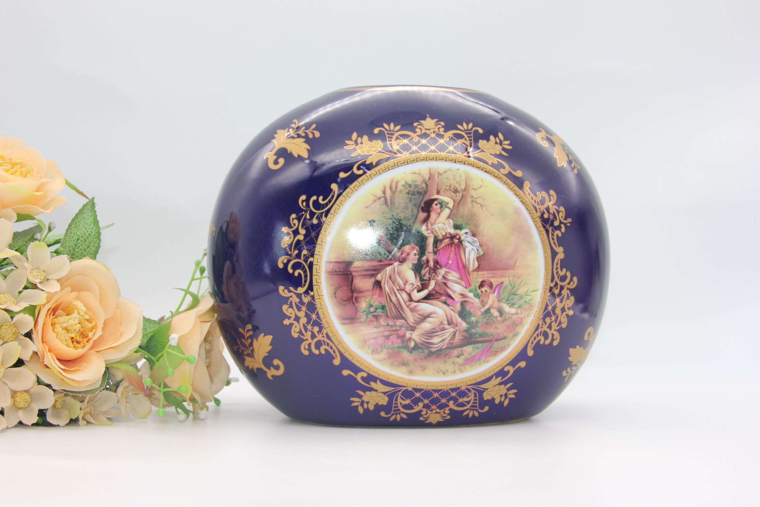 European-style ceramic vase living room flower arrangement Hotel porch vase dry flower decoration abnormity decoration thumbnail