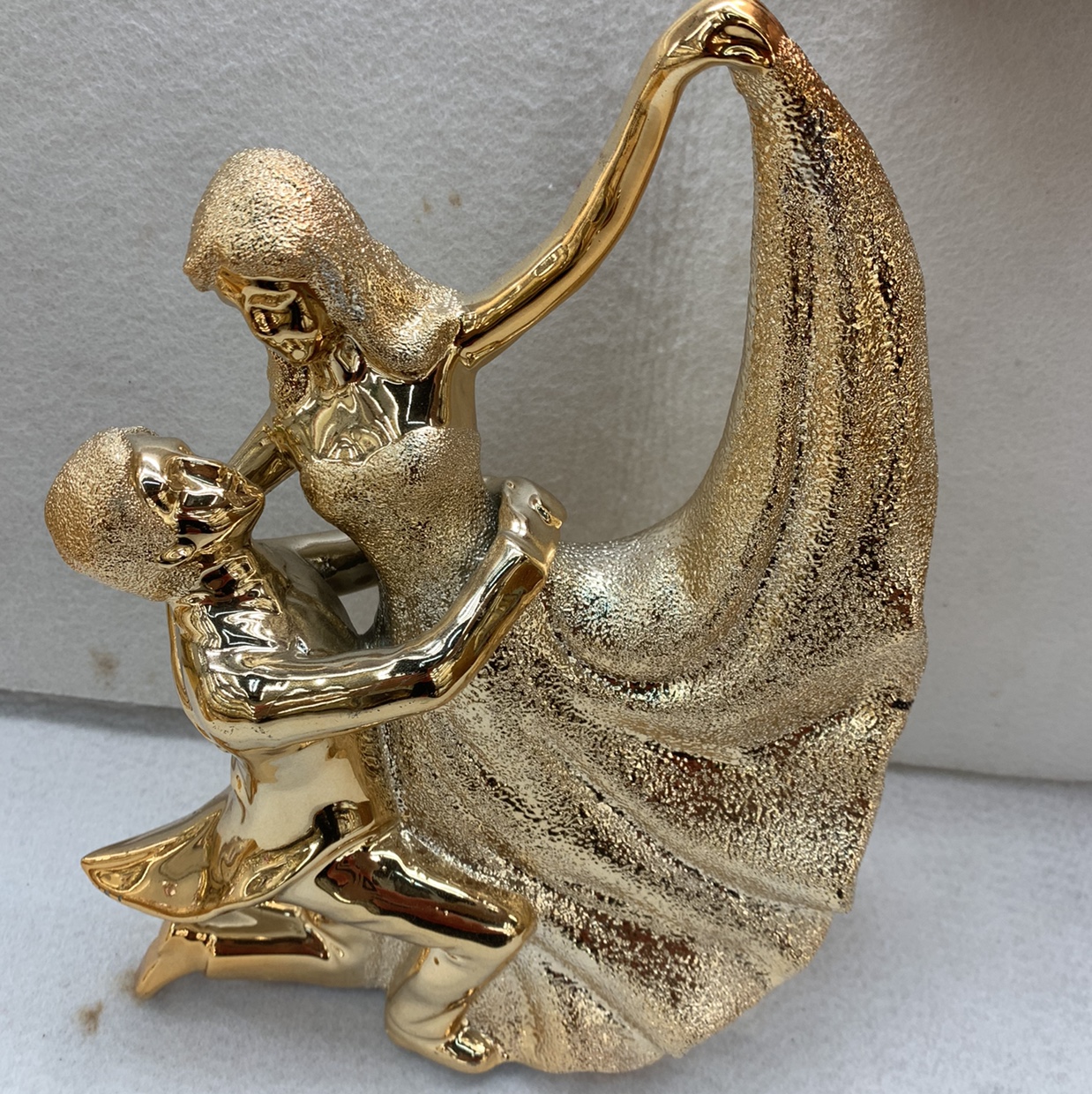 dancing thumbnail