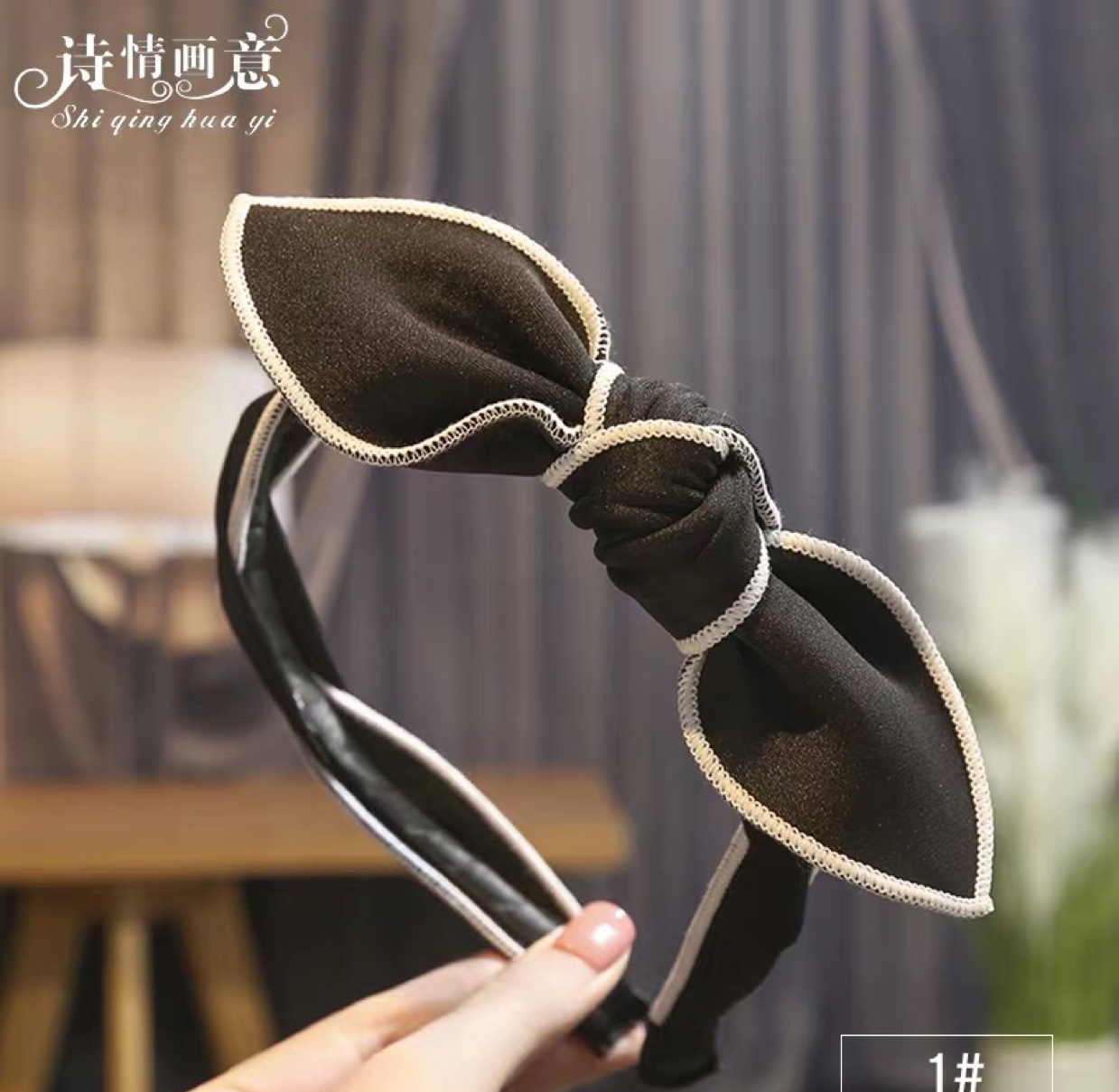 Hair hoop female head hoop hair tie joker go out pressure hair clip simple Korea head grottle bowknot temperament rabbit ears sweet thumbnail