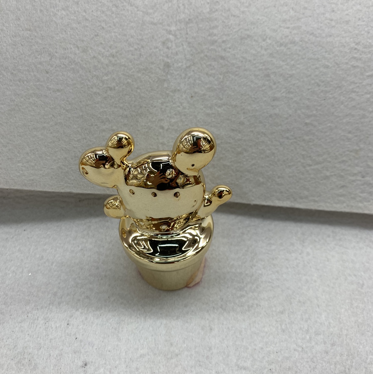Electroplated cactus thumbnail