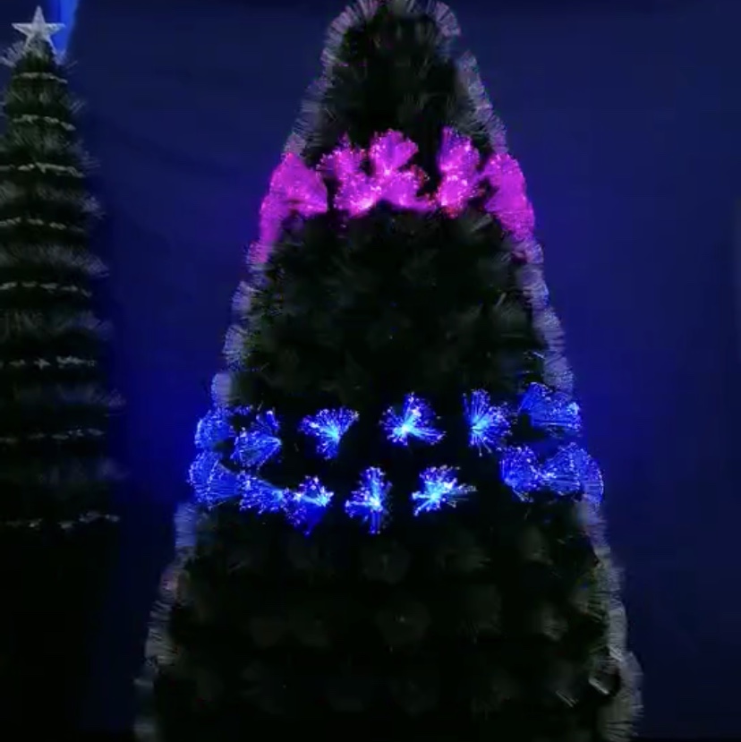 Yiyang Christmas Craft 1.5-meter synchronous seven-color optical fiber tree, 12V transformer plug iron pins Application Scenario