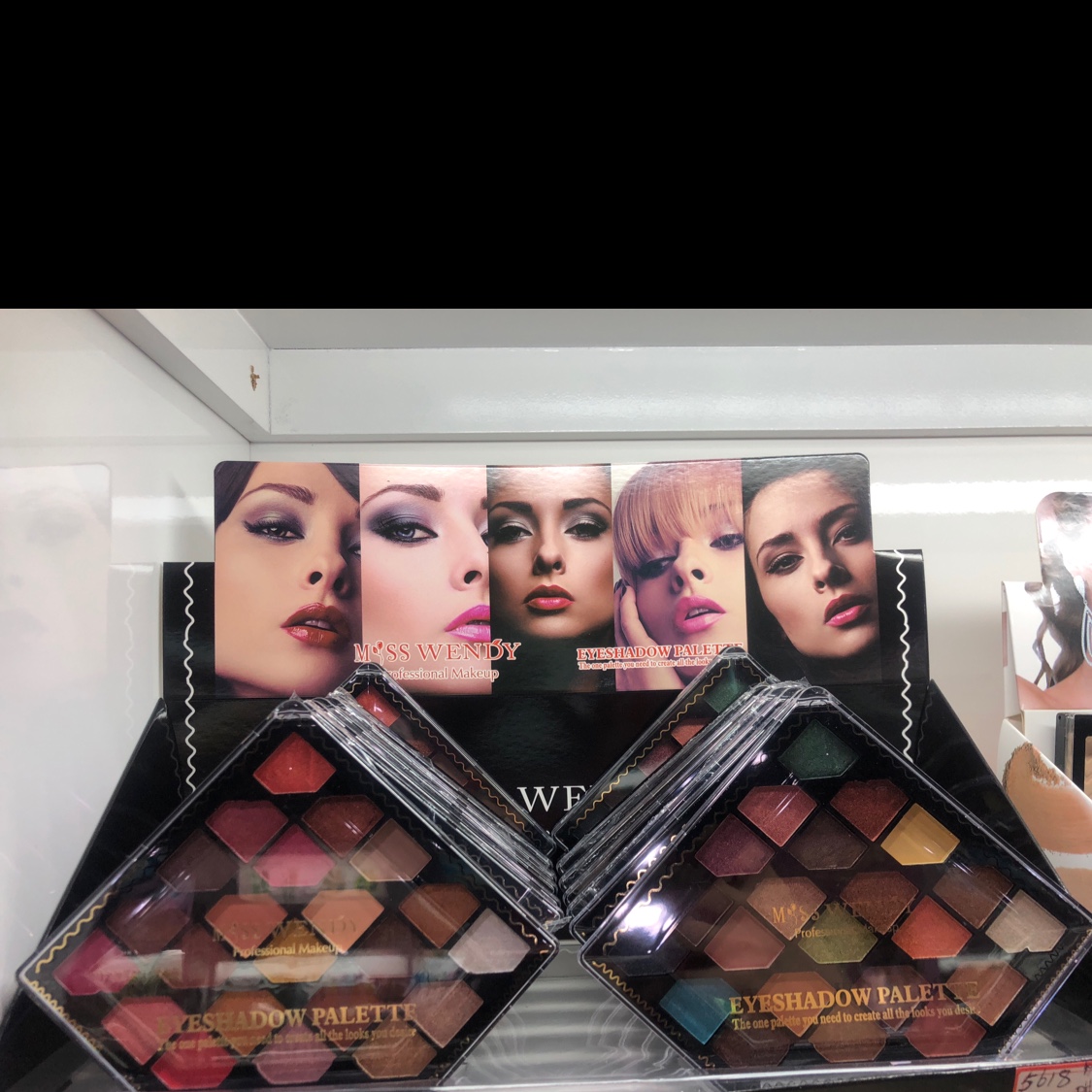 22色大地色眼影盘新手亚马逊淘宝地摊货源