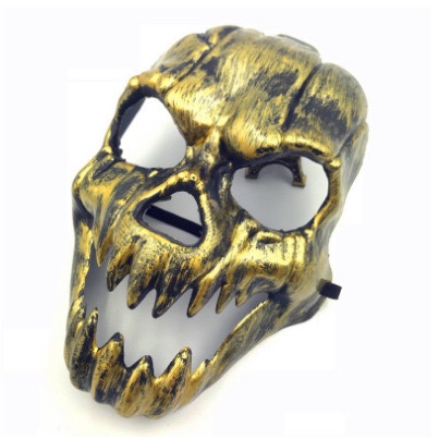 New Halloween fanged mask, terrifying ghost face, ghost head mask, antique fanged skull mask details Picture