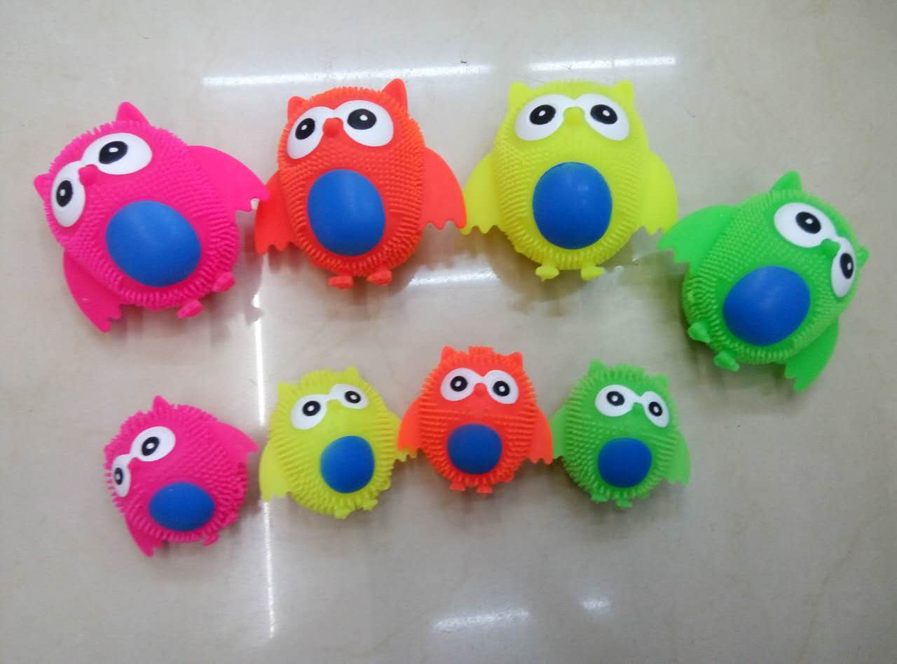 Manufacturers sell large owls full figure