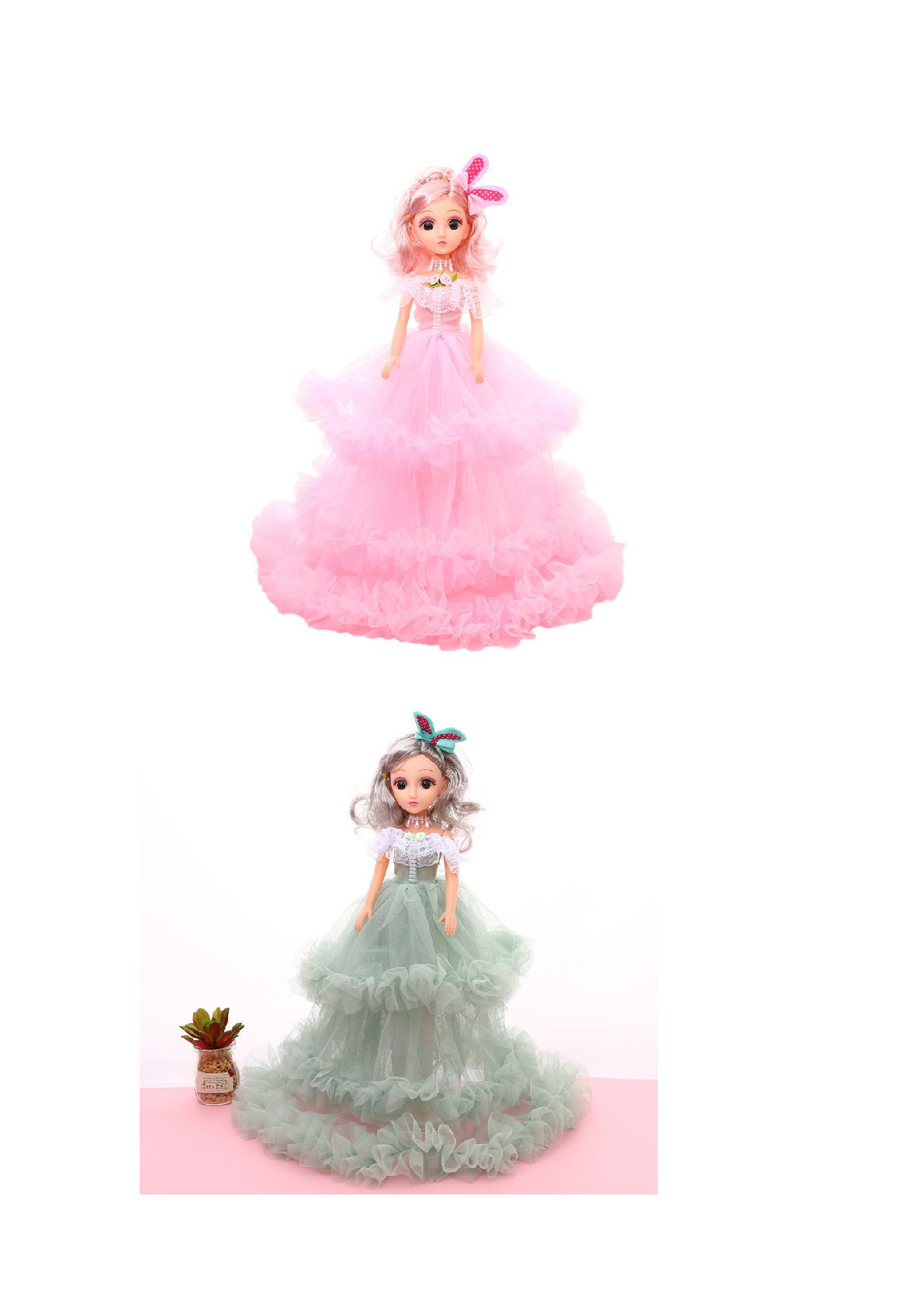 Factory direct sales of wedding dresses, Barbie dolls, street stall supplies, doll pendants, girls and children's house gifts detail image 3