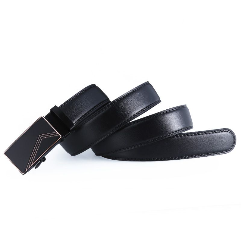 The manufacturer has a wide range of fashionable self-locking business belts in stock. The new popular young men's belt is available for one-piece delivery at the street stall Specification image