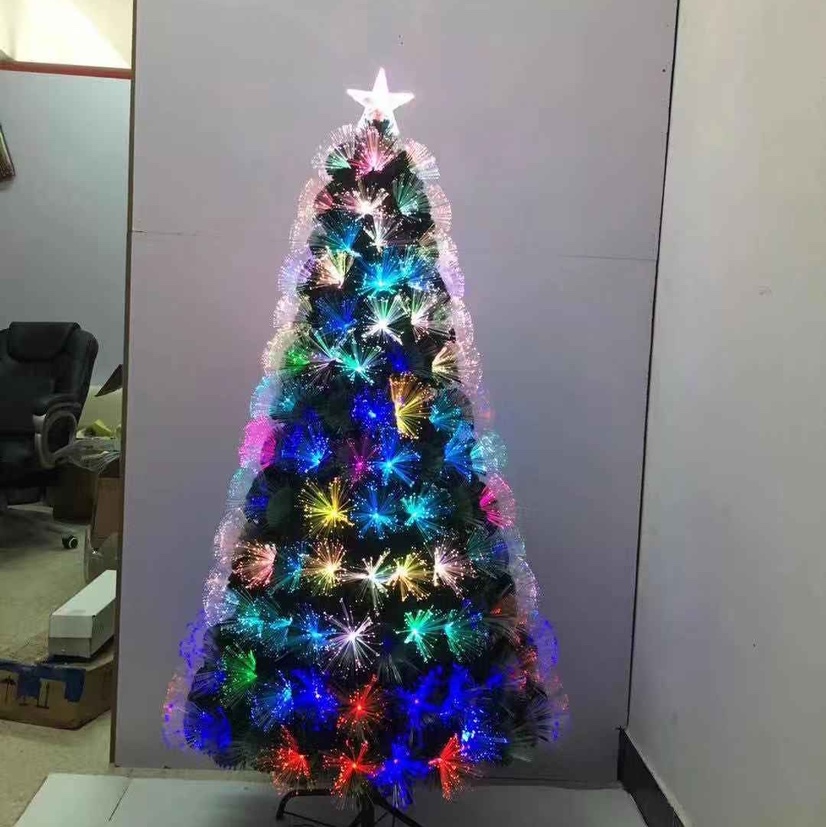 Yiyang Christmas Craft 1.2 meters, 1.5 meters, 1.8 meters, 2.1 meters, 2.4 meters seven-color optical fiber trees, iron feet. Single plant packaging