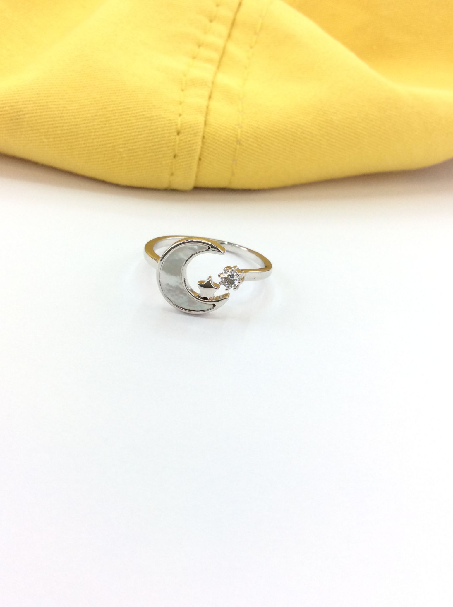 Star Moon Super Fairy Versatile Open Ring, fashionable shell bright diamond ring, trendy jewelry for Japanese and Korean people details Picture