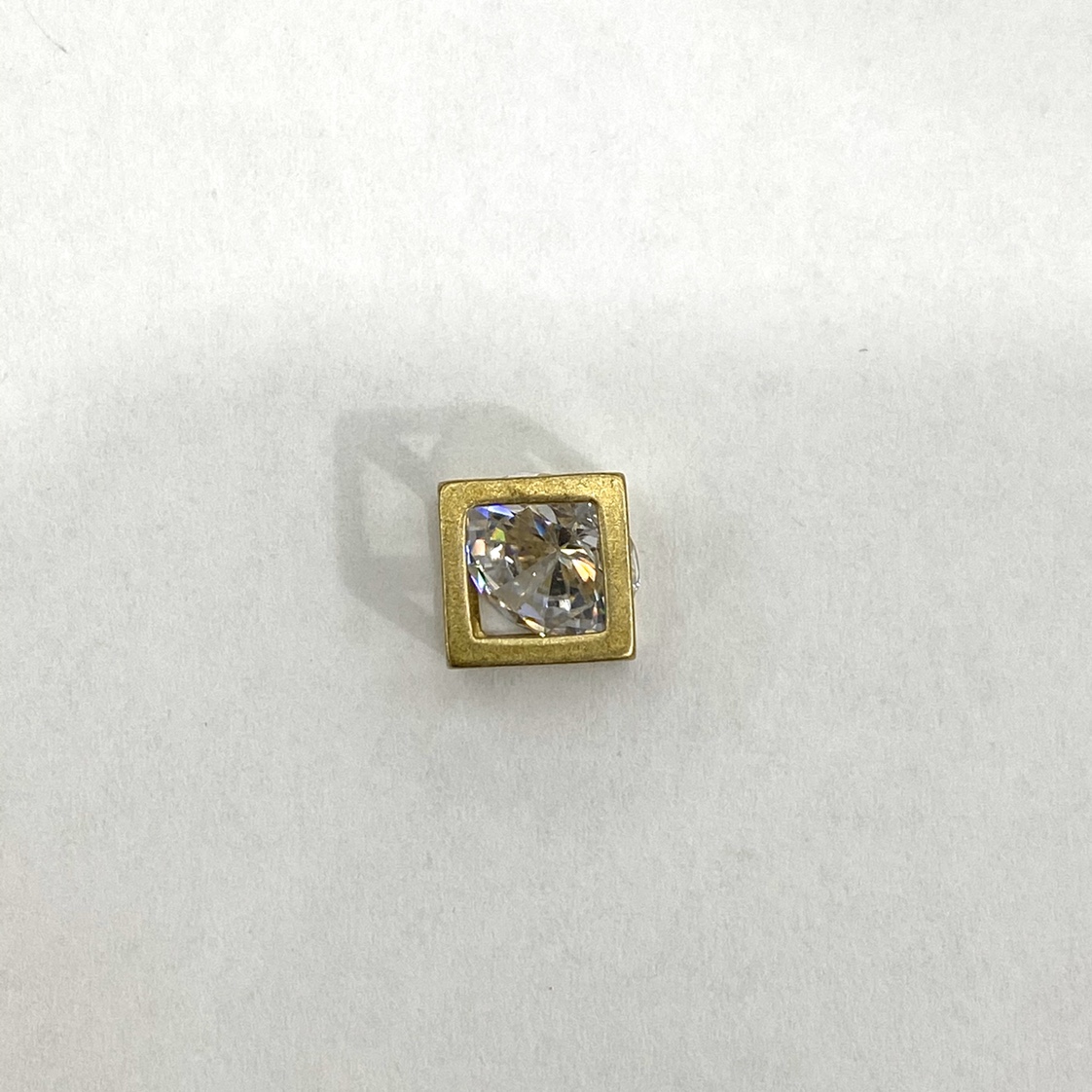 Light luxury and niche ins cold style three-dimensional Rubik's cube, personalized Japanese and Korean fashionable and simple pendant (single pendant without chain) details Picture