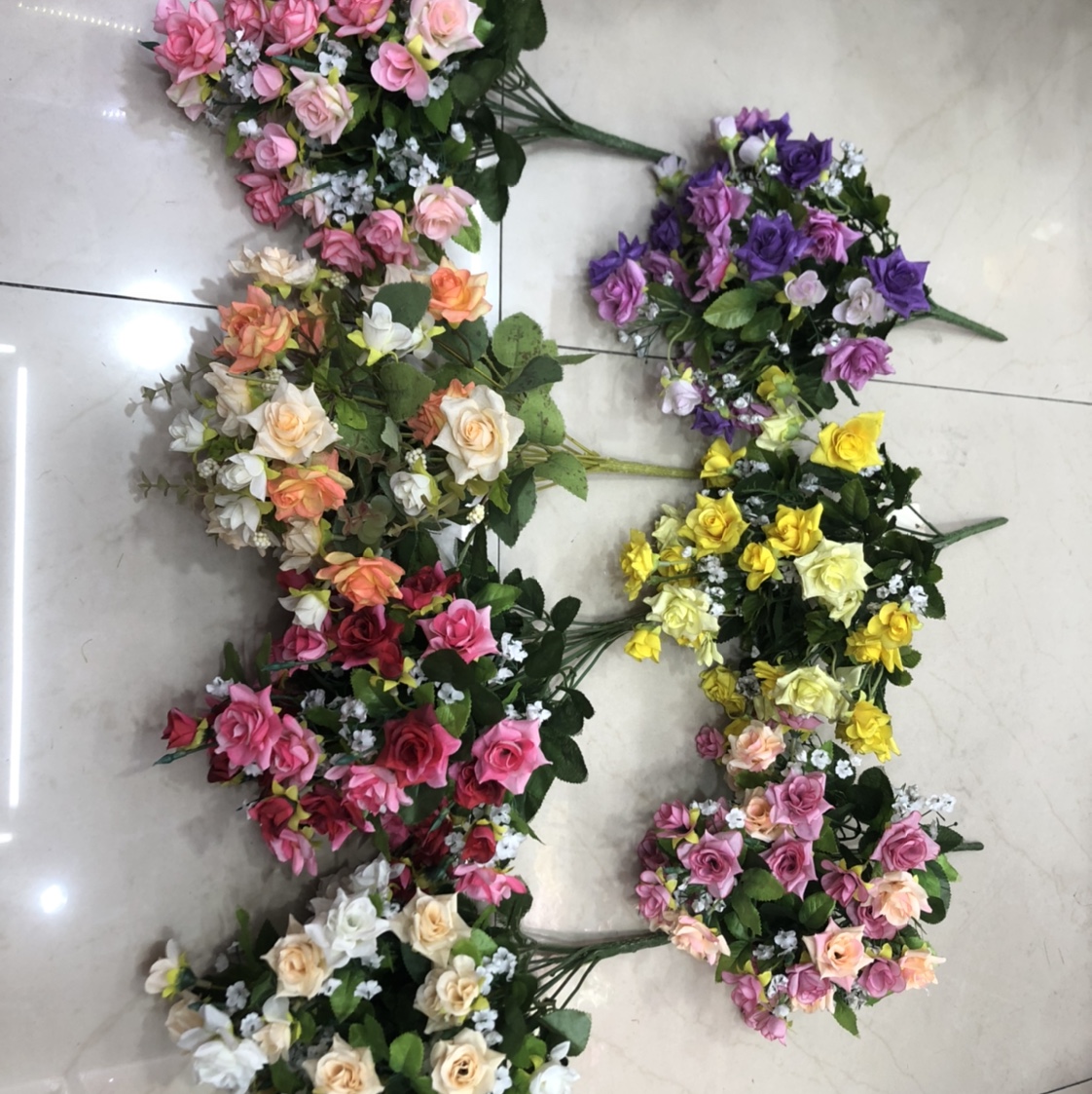 33头春色三角枚