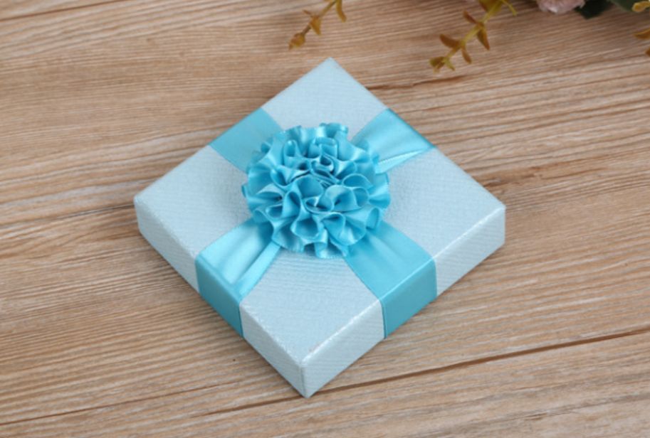 Multi-Color Festive Candy Box Small Gift Box Festive Supplies Gift Wrap details Picture