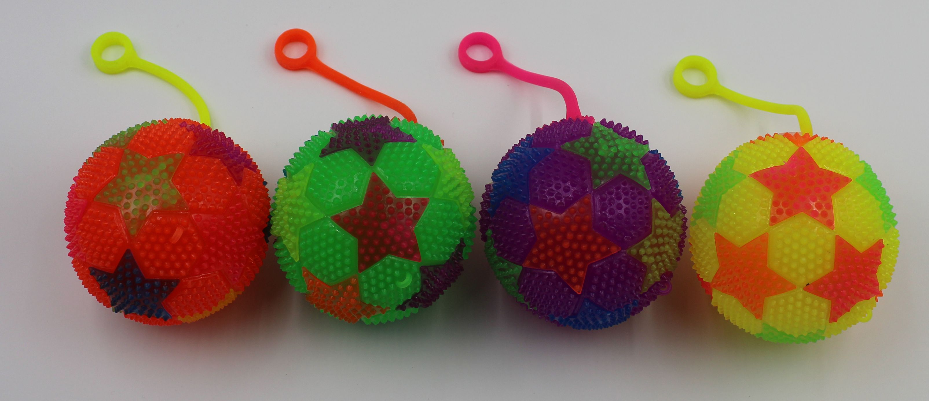 The manufacturer sells YOYO Whistle five Planets directly