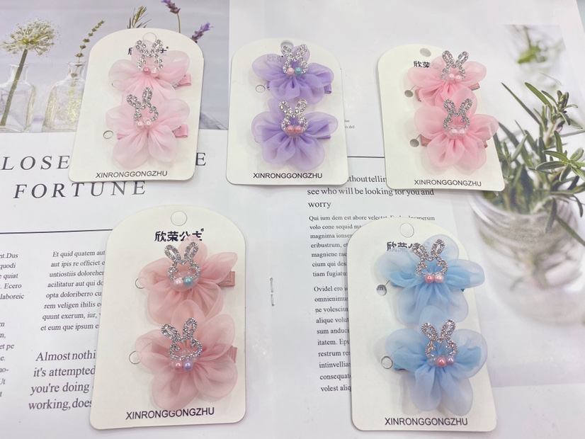 Alloy five - leaf pair clamp. The rabbit alloy thumbnail