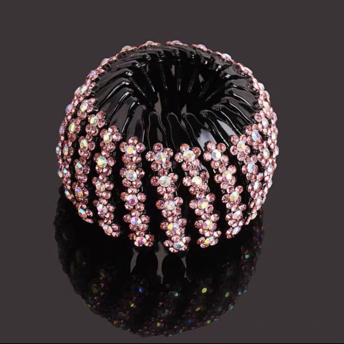 Medium Plum Blossom Spot Drill Bird's Nest Fashion Casual Popular Korean Version Butterfly Liang 002 Specification drawing