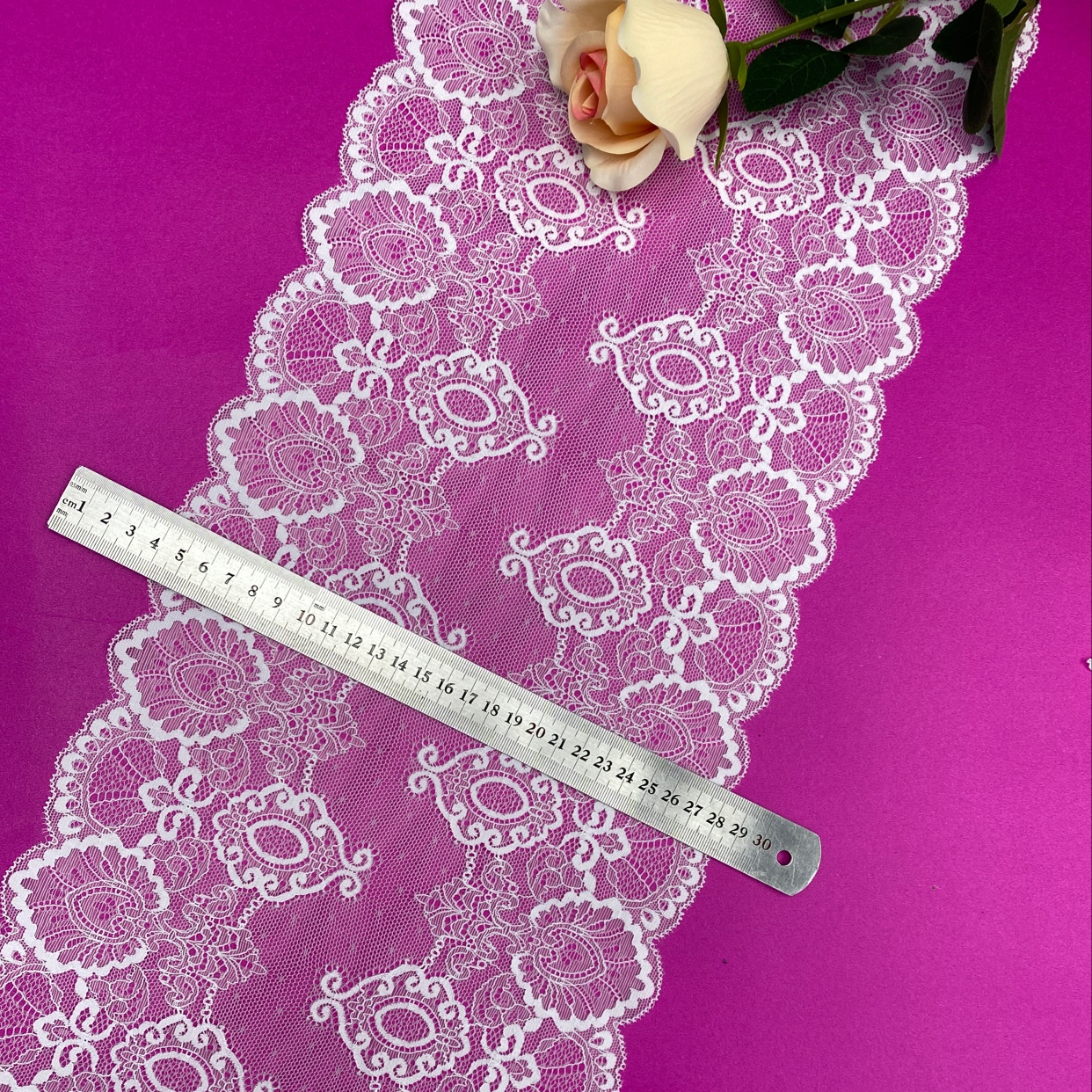 DB3403 (width 24CM) Lace trim, elastic trim, non-elastic trim, eyelash trim, clothing accessories, new style trim Specification image