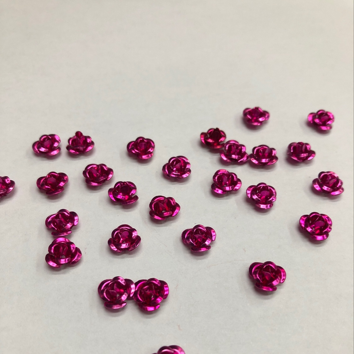 Domestic rose 6mm rose red thumbnail