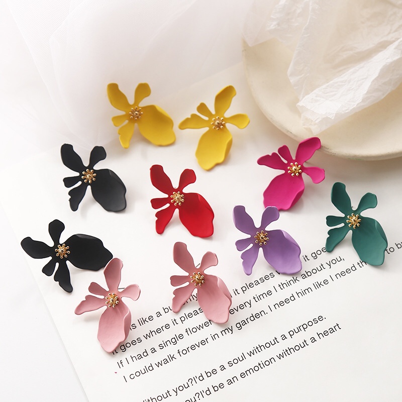 Korean retro fresh earrings three-dimensional large flower earrings irregular exaggerated candy color petal flower earrings drop thumbnail