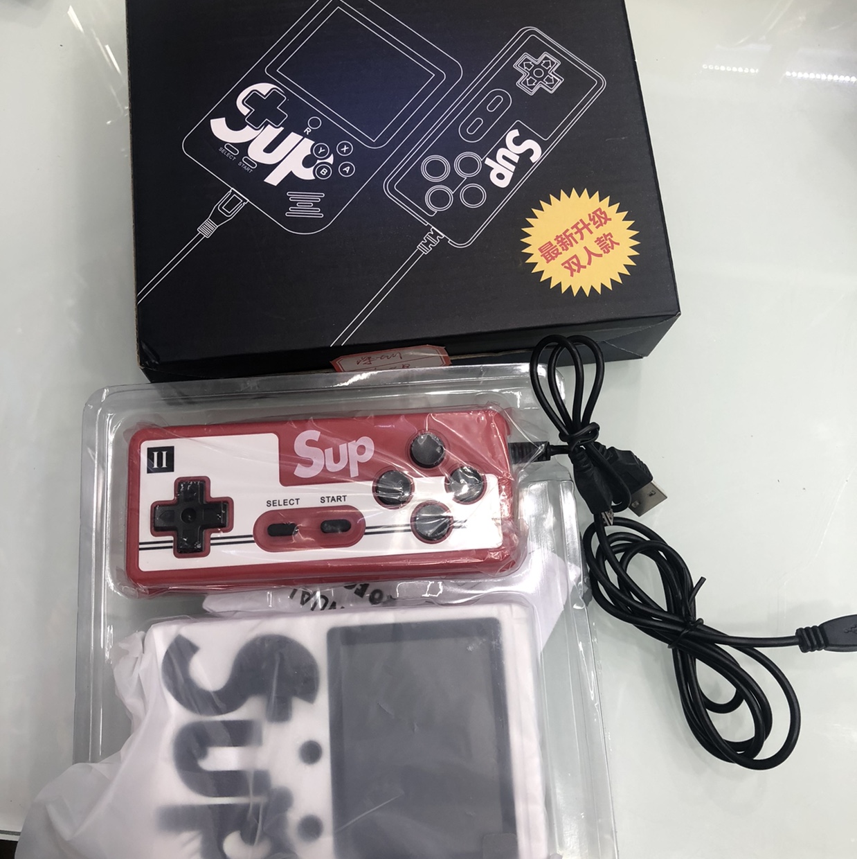 游戏手柄实物图