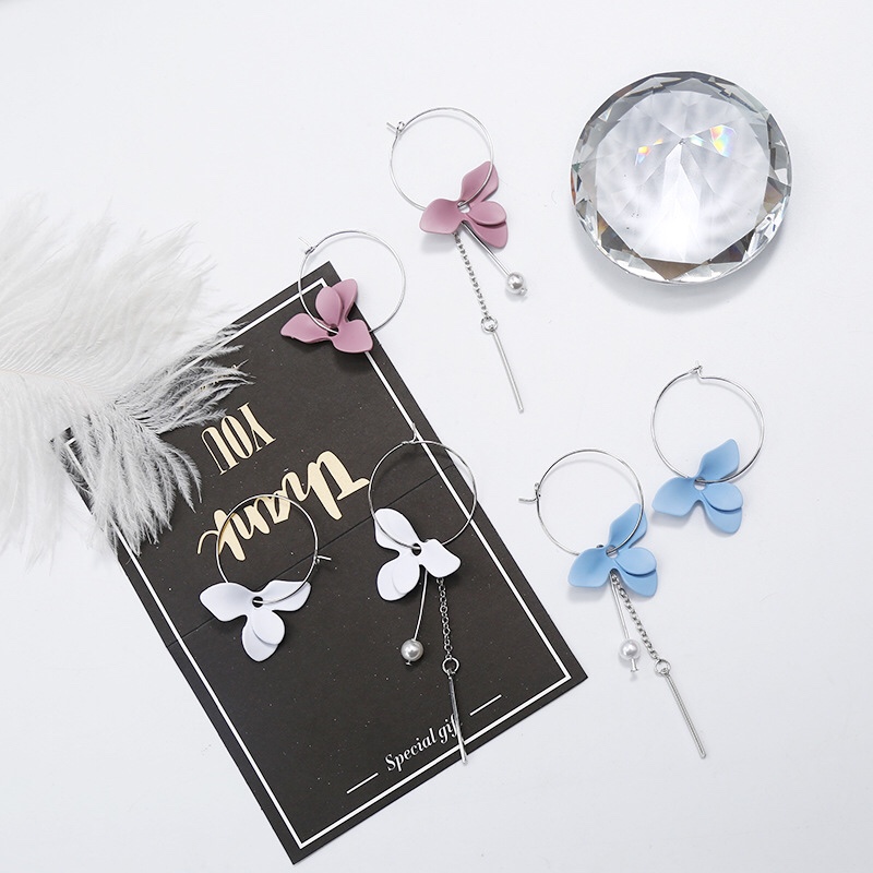 Korean simple earring petal long earrings asymmetric flower tassel pearl stud wholesale ear ring thumbnail