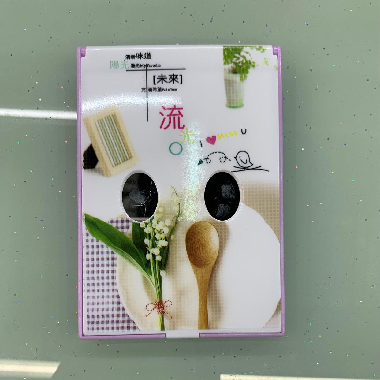 D313 Cartoon Mirror With Comb