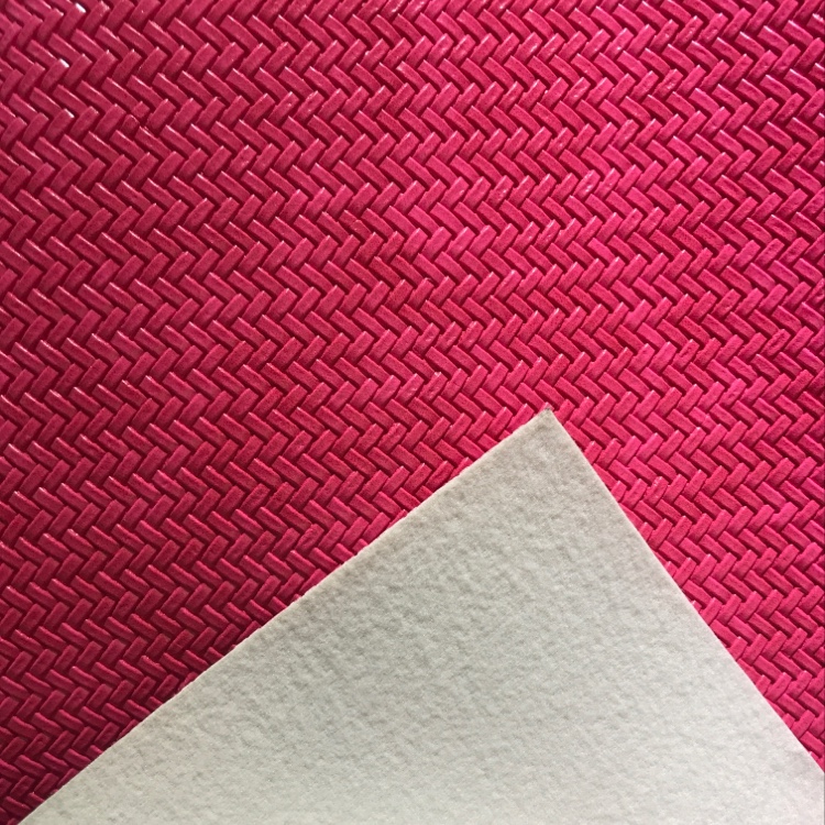 2012厂家直销热销新款pvc皮革大量现货高中低档箱包面料34米包装详情图6