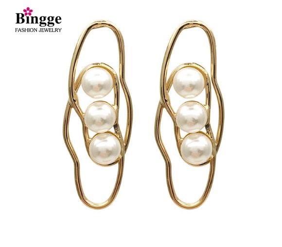 Europe and the United States popular simple wind pearl earrings manufacturers direct thumbnail