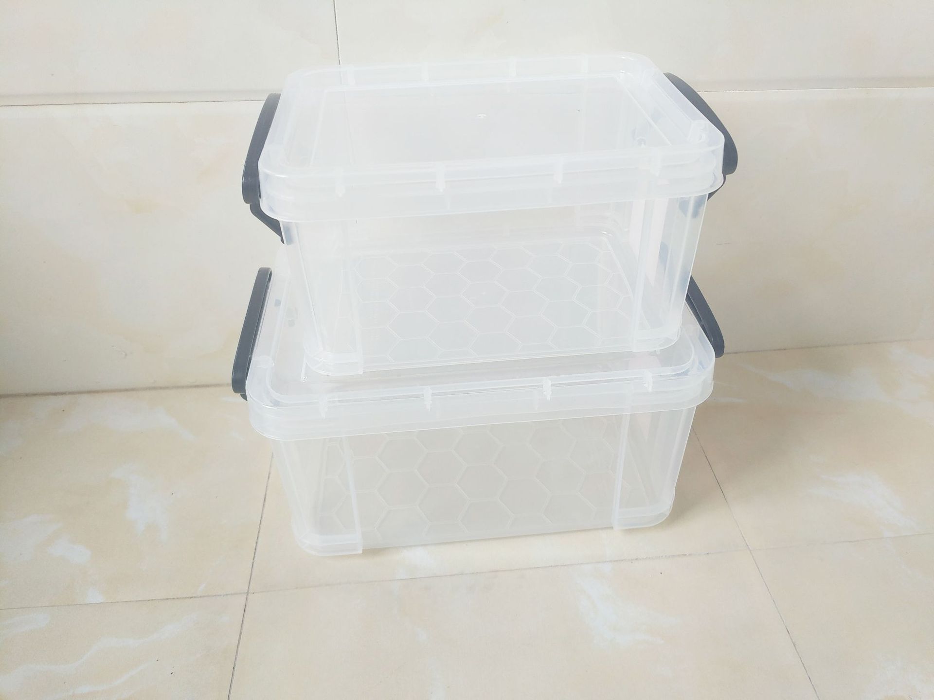 Direct sale of in-stock transparent storage boxes, plastic organizing boxes, storage wonders, cosmetics, accessories, underwear boxes, thickened Application Scenario