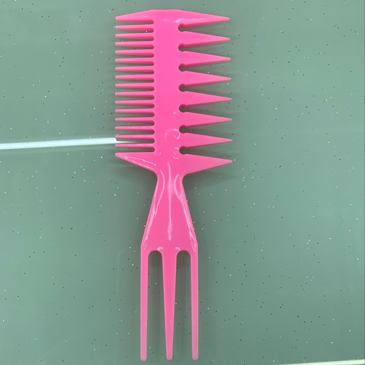 1012138美发叉梳头梳图