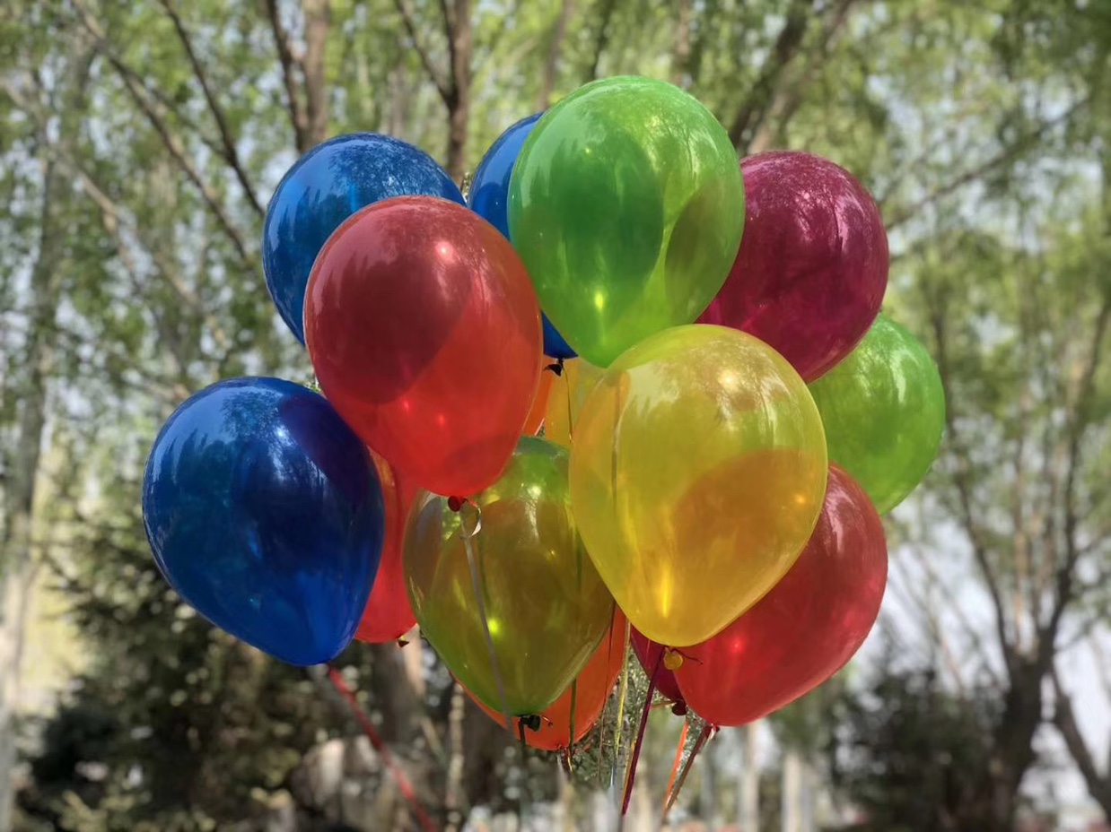 水晶装饰气球：婚庆、生日、展会、派对、庆典装饰，场景布置，金色婚礼，儿童气球细节图