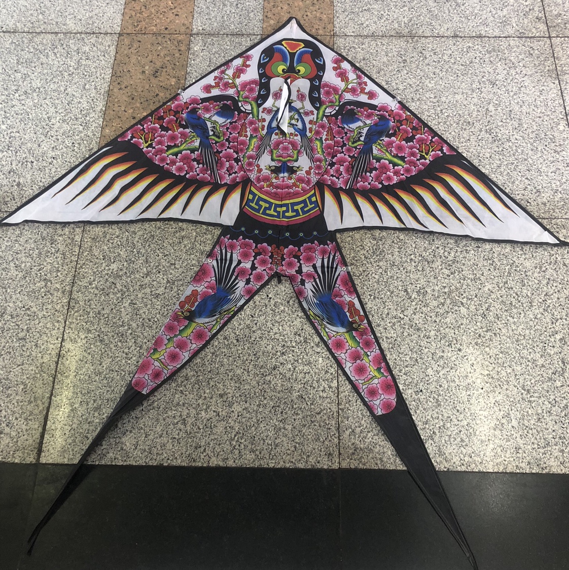 沙鹰风筝