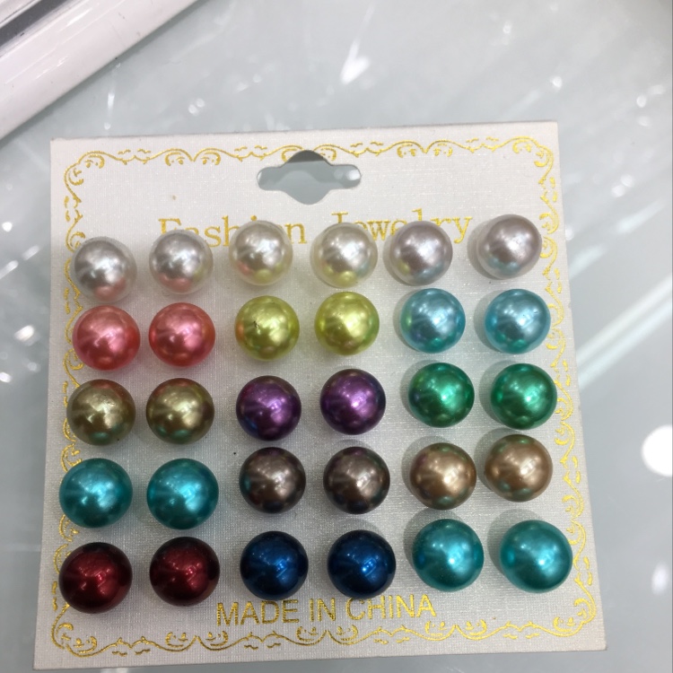 耳钉彩色珍珠