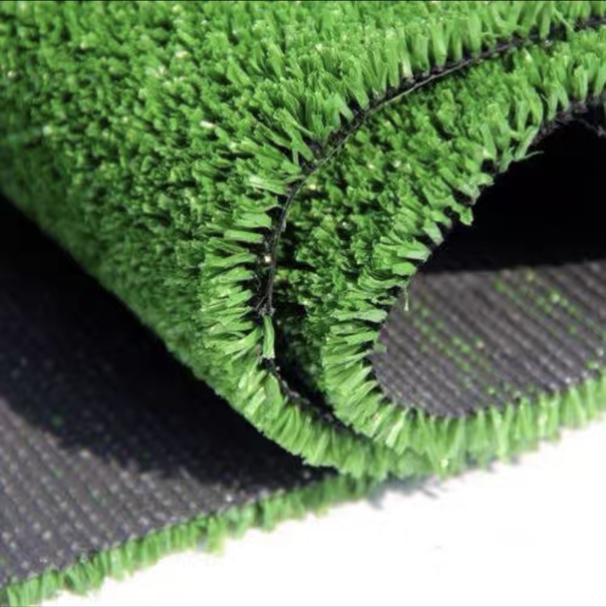 1.0cm加厚加密草 长25米宽2米 一平方6.8元