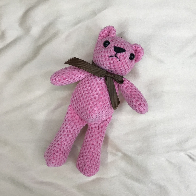 Pineapple Bear factory direct sales of plush toys, dolls, keychains, bags, pendants, bouquets, gift boxes, packaging, Xu Yuantu discounts undefined